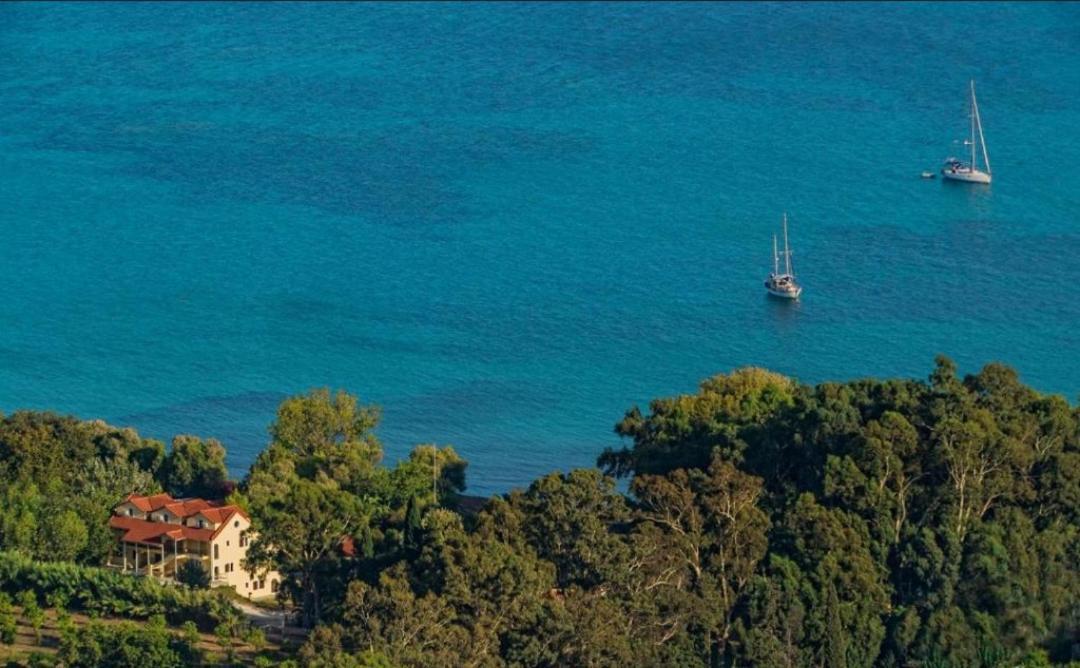 Southbank Seafront Apartments Κατελειός Εξωτερικό φωτογραφία