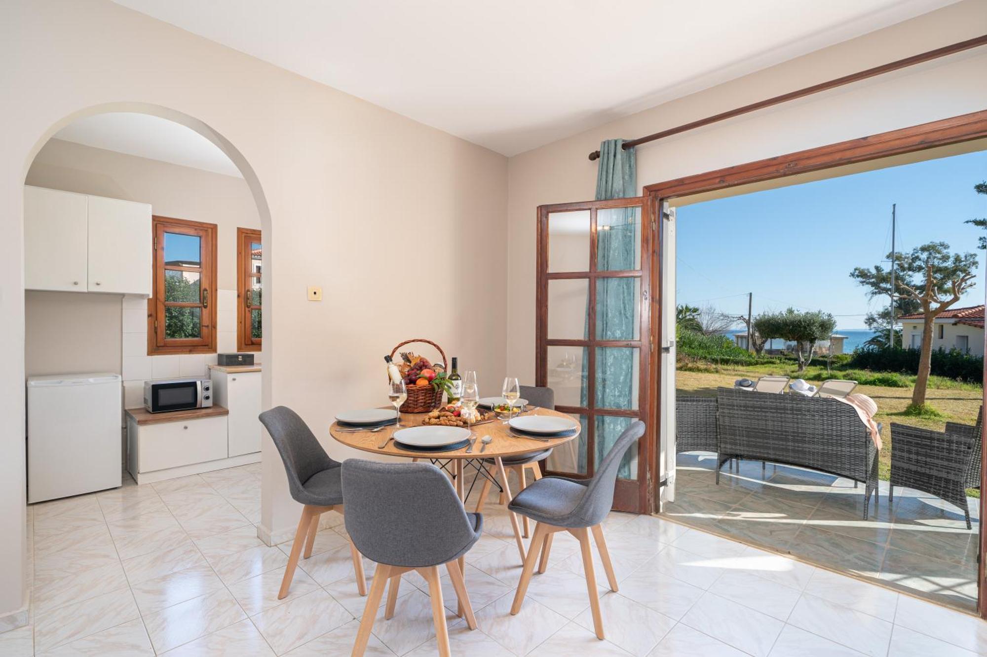 Southbank Seafront Apartments Κατελειός Εξωτερικό φωτογραφία
