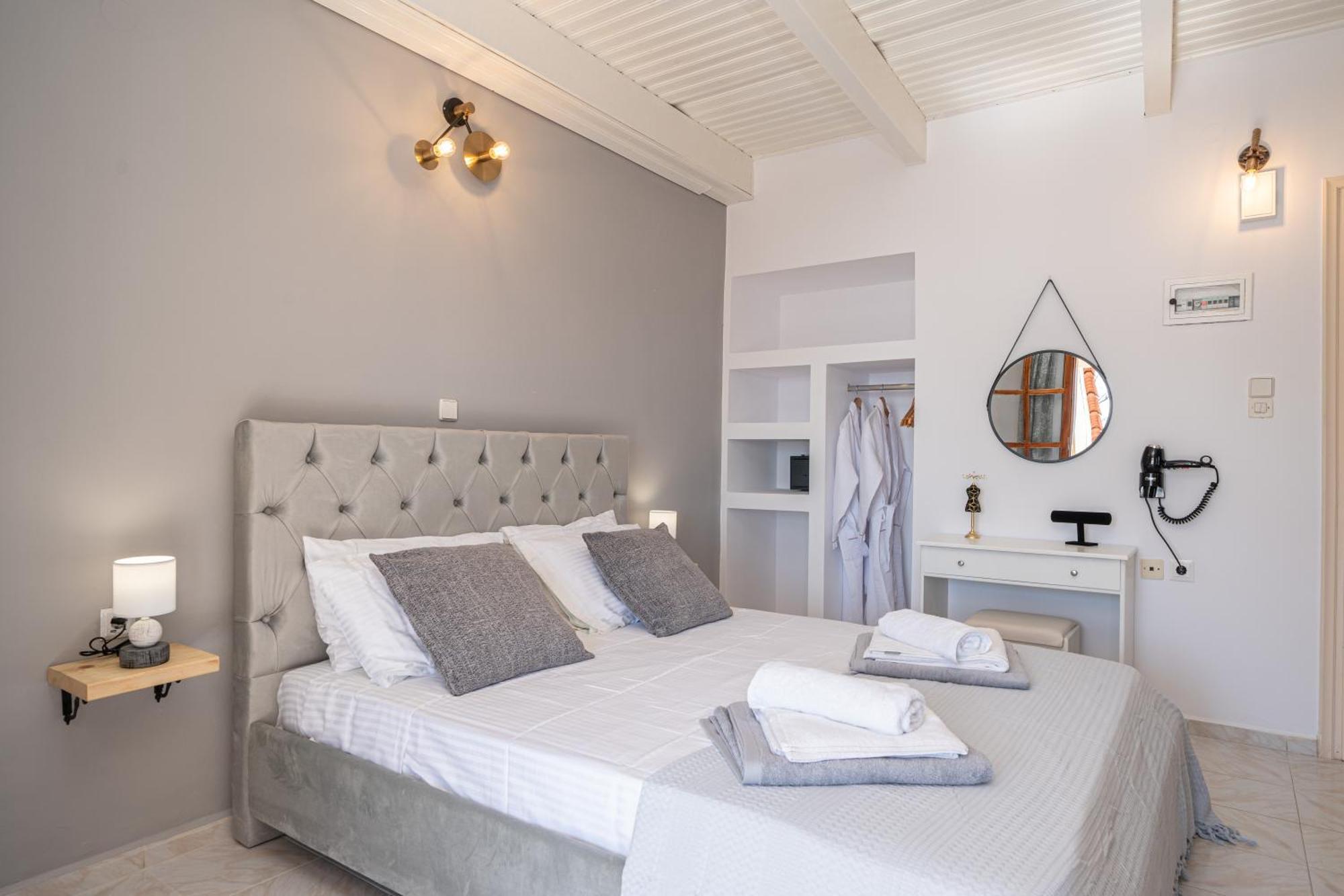 Southbank Seafront Apartments Κατελειός Εξωτερικό φωτογραφία